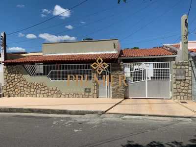 Casa, 3 quartos, 480 m² - Foto 1