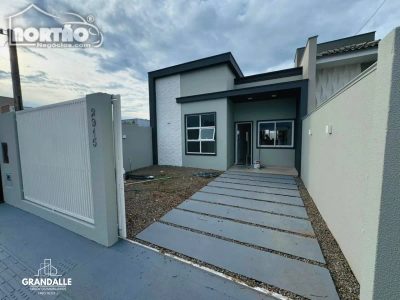 Casa, 3 quartos, 83 m² - Foto 1