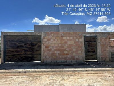Casa, 2 quartos, 200 m² - Foto 1