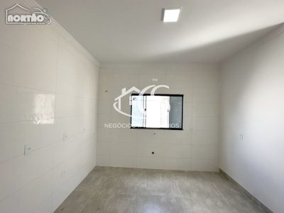 Casa, 3 quartos, 109 m² - Foto 4