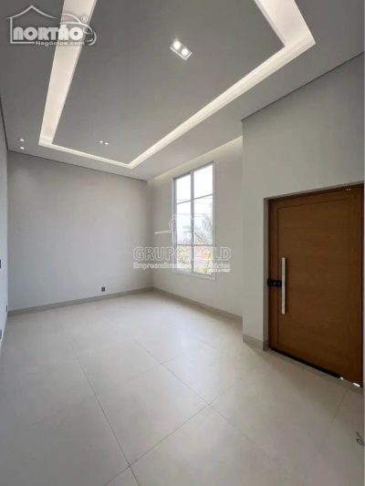 Casa, 1 quarto, 170 m² - Foto 2