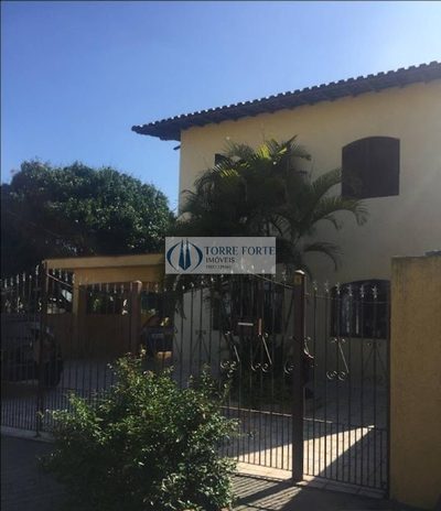 Casa, 3 quartos, 210 m² - Foto 1