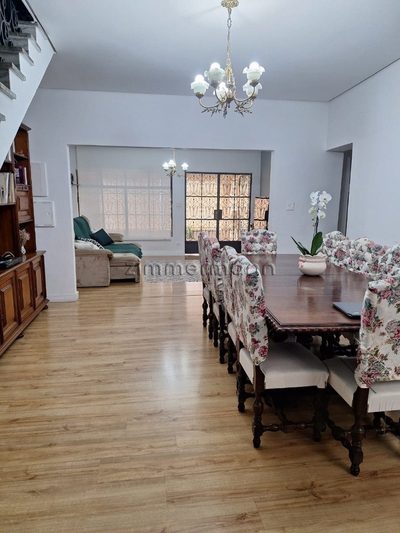 Casa, 3 quartos, 270 m² - Foto 2