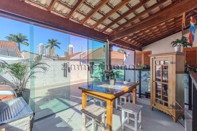 Casa, 3 quartos, 180 m² - Foto 1