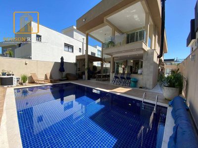Casa, 5 quartos, 296 m² - Foto 1