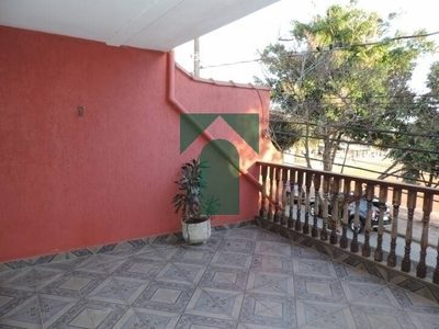 Sobrado, 4 quartos, 285 m² - Foto 1