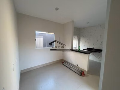 Casa, 2 quartos, 48 m² - Foto 1