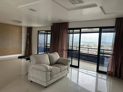 Apartamento, 3 quartos, 192 m² - Foto 1