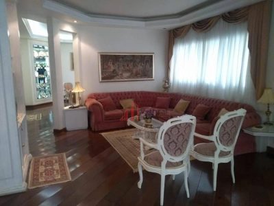 Apartamento, 3 quartos, 260 m² - Foto 1