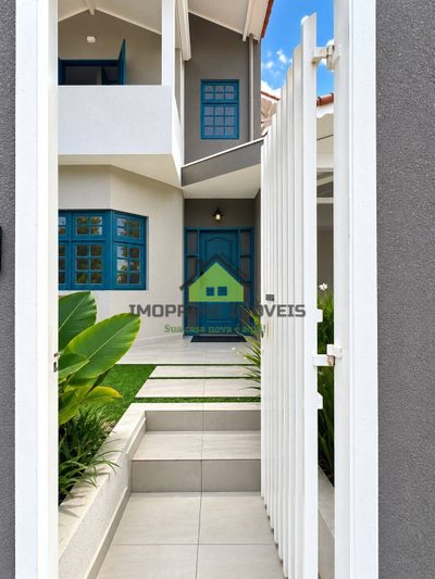 Casa, 4 quartos, 289 m² - Foto 2