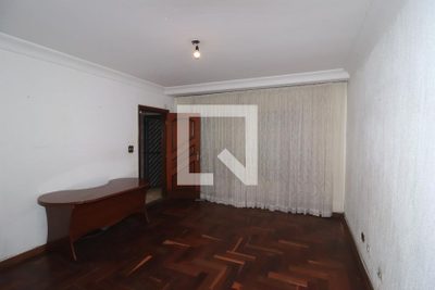 Casa, 3 quartos, 180 m² - Foto 1