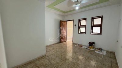 Casa, 3 quartos, 198 m² - Foto 1