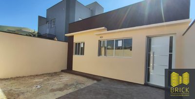 Casa, 3 quartos, 62 m² - Foto 1