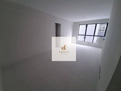 Apartamento, 3 quartos, 81 m² - Foto 2
