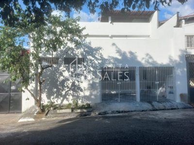 Sobrado, 3 quartos, 330 m² - Foto 1