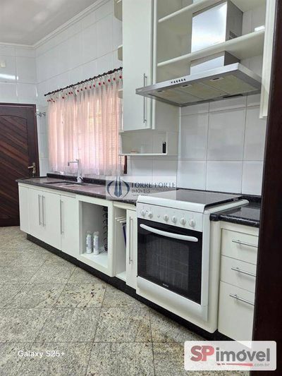 Casa, 3 quartos, 303 m² - Foto 1