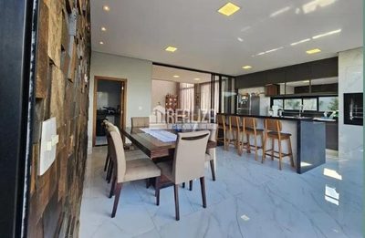 Casa, 4 quartos, 330 m² - Foto 4