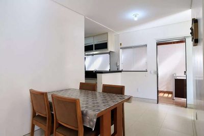 Casa, 3 quartos, 217 m² - Foto 1