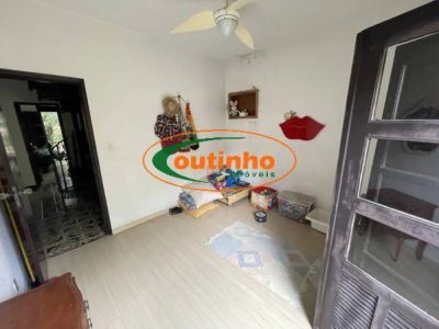 Casa, 5 quartos, 240 m² - Foto 3