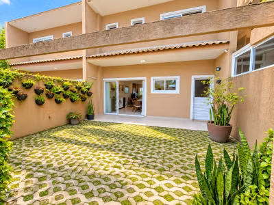 Sobrado, 3 quartos, 157 m² - Foto 1