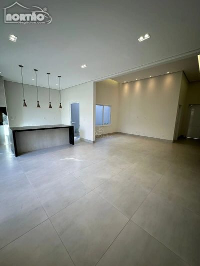 Casa, 1 quarto, 172 m² - Foto 3