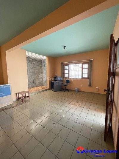 Casa, 3 quartos, 290 m² - Foto 1