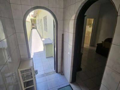 Casa, 2 quartos, 70 m² - Foto 1