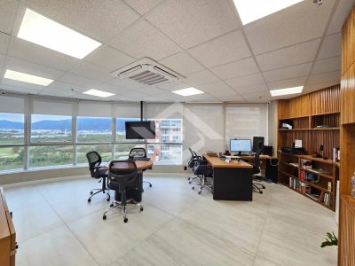 Prédio Inteiro, 36 m² - Foto 1