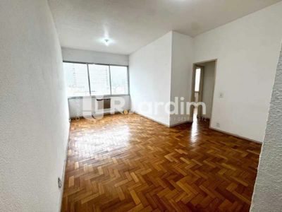 Apartamento, 2 quartos, 66 m² - Foto 2