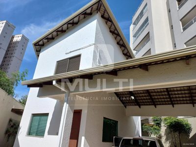 Casa, 3 quartos, 326 m² - Foto 1