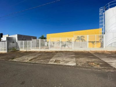 Loja-Salão, 2100 m² - Foto 1