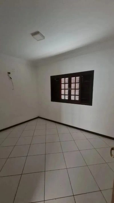 Casa, 4 quartos, 262 m² - Foto 5