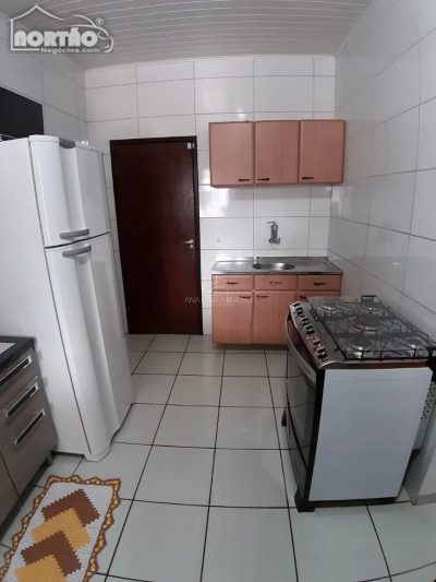 Casa, 3 quartos, 110 m² - Foto 2