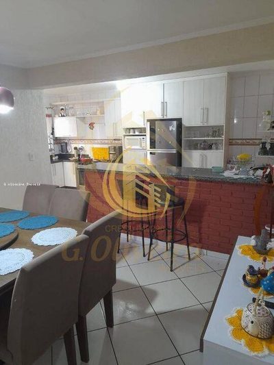 Casa, 3 quartos, 222 m² - Foto 4