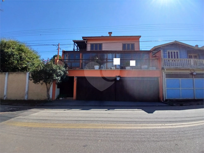 Casa, 3 quartos, 336 m² - Foto 1