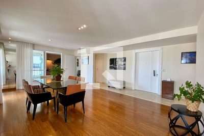 Apartamento, 4 quartos, 245 m² - Foto 2