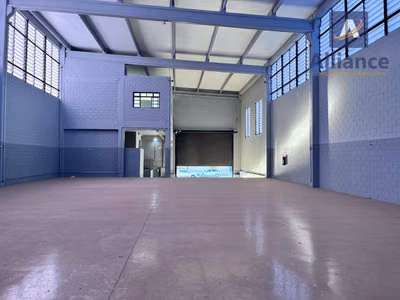 Depósito-Galpão, 650 m² - Foto 2