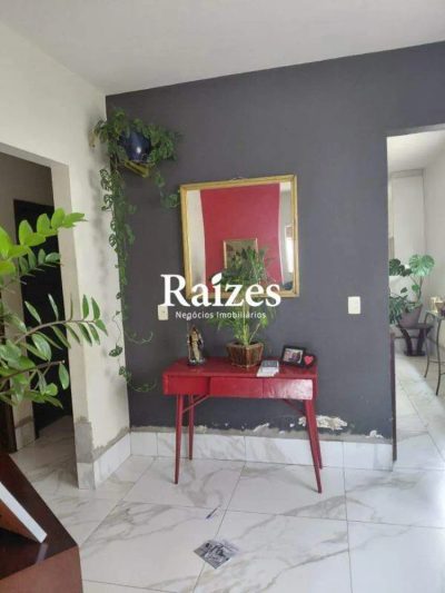 Casa, 3 quartos, 270 m² - Foto 2