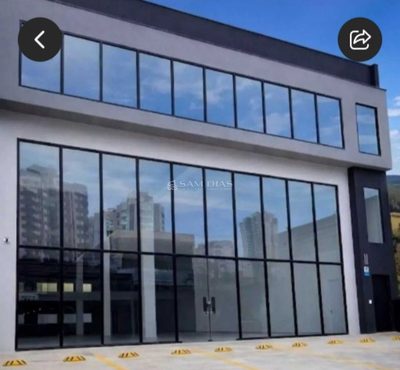 Loja-Salão, 1288 m² - Foto 2