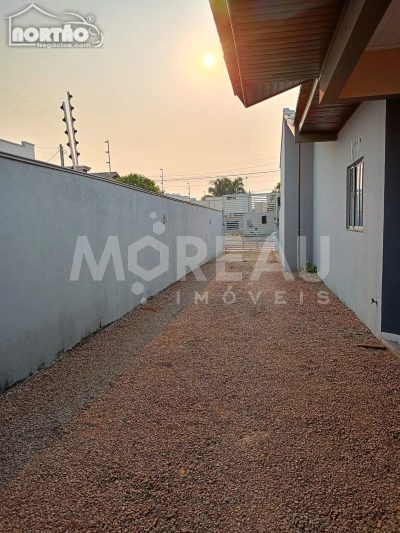 Casa, 3 quartos, 50 m² - Foto 1