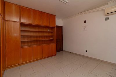Casa, 11 quartos, 344 m² - Foto 2