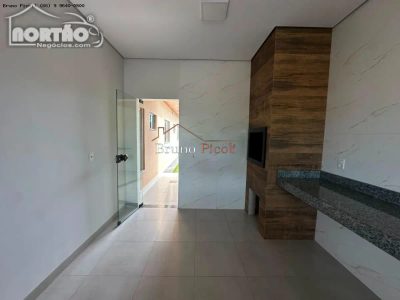 Casa, 3 quartos, 110 m² - Foto 2