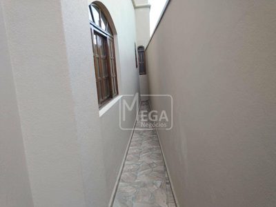 Casa, 3 quartos, 235 m² - Foto 3
