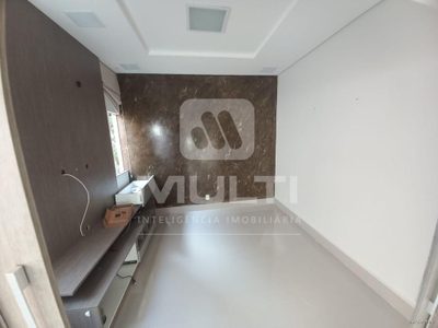 Casa, 3 quartos, 267 m² - Foto 4