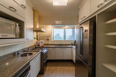 Apartamento, 3 quartos, 225 m² - Foto 2