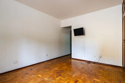 Sobrado, 3 quartos, 240 m² - Foto 1