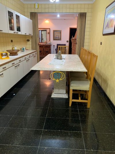 Casa, 3 quartos, 247 m² - Foto 3