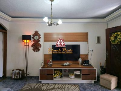 Sobrado, 3 quartos, 200 m² - Foto 1