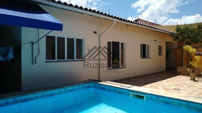 Casa, 3 quartos, 349 m² - Foto 1