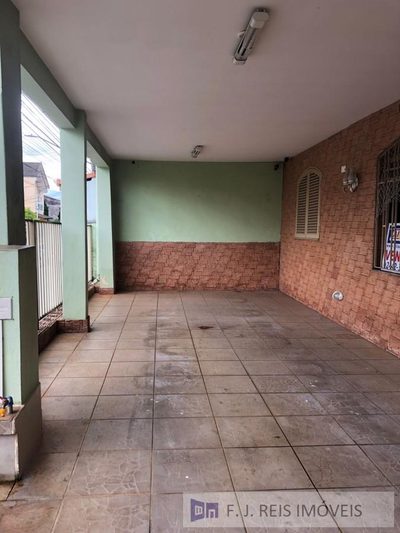 Casa, 3 quartos, 174 m² - Foto 1